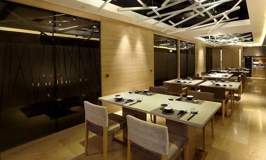 香港 旺角荟贤居酒店
