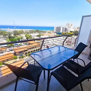 Paradise Palms Seaview Ларнака